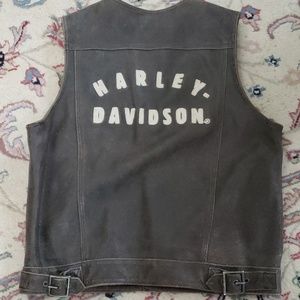Harley Davidson distressed brown leather vest.